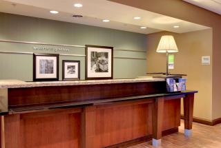 Hampton Inn & Suites Grafton - Grafton - 7