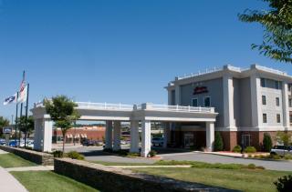 Hampton Inn & Suites Middletown - Middletown - 8