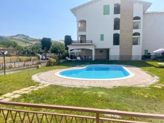Homiday - Residence Merope - Pineto - 0