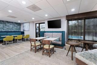 Hampton Inn Perry - Perry - 6