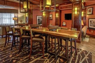 Hampton Inn & Suites Pigeon Forge On The Parkway - Pigeon Forge - 4