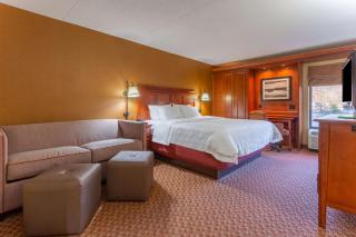 Hampton Inn East Peoria - 5