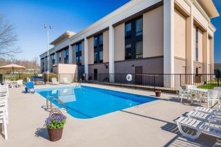 Hampton Inn Parkersburg/Mineral Wells - Mineralwells - 1