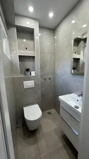 Half of house to rent - family Zelenika - Trogir - 1