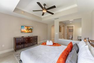 Modern Luxury Retreat - Kissimmee - 3