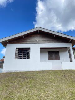 Casa com excelente localização - Campos do Jordão - 9