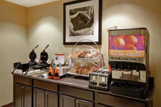 Hampton Inn & Suites Folsom - Folsom - 3