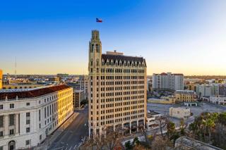 The Emily Morgan Hotel - A DoubleTree by Hilton - San Antonio - 0
