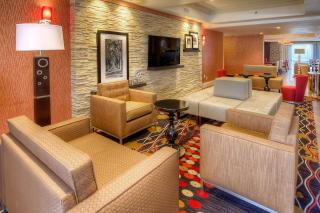 Hampton Inn Fremont - Fremont - 7