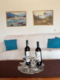 Luxury Country Home - Laurio - 9