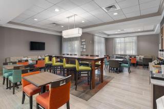Hampton Inn - Springfield - Springfield - 1