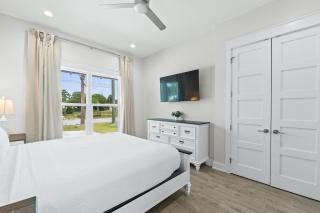 Pet Friendly Beach House - Totally Beachin by Panhandle Getaways - 5
