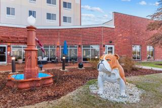 Hilton Garden Inn Starkville - 4