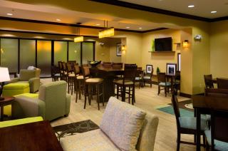 Hampton Inn Stow - Stow - 6