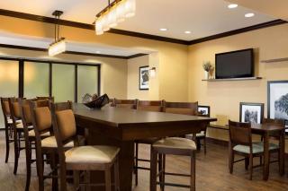Hampton Inn Stow - Stow - 4
