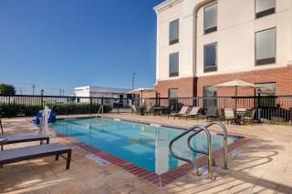 Hampton Inn Victoria - 1