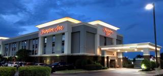 Hampton Inn Warner Robins - 9