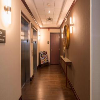 Hampton Inn Toronto-Mississauga West - Mississauga - 2