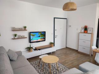 Saeri's Stylish Apartment - Shëngjin - 8