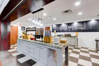 Hampton Inn & Suites by Hilton Brantford - Brantford - 4