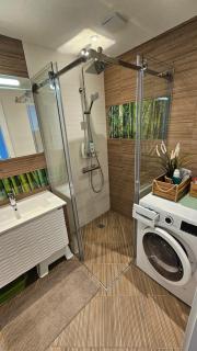 Smokini Beach Apartment - 5