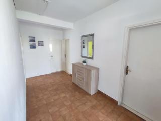 Apartment Maria - Ljubač - 2