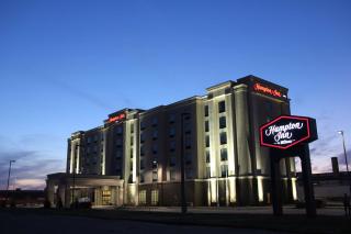 Hampton Inn by Hilton Winnipeg - 8