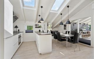 Amazing Home In Tarm With Kitchen - Tarm - 4