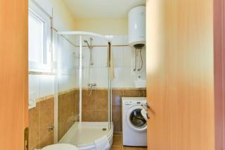 Modern apartments Punta with sea view- by TA Leut Agency - Privlaka - 1