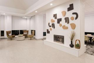 Hilton Garden Inn Birmingham/Lakeshore Drive - 3