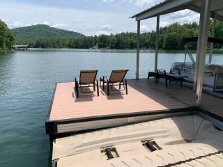 HGTV style on LAKE-Kayaks/Fire pit/Dock/DEEP H2O - 3