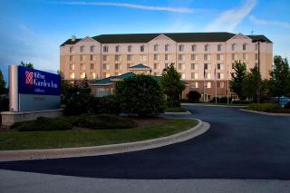 Hilton Garden Inn Addison - Addison - 0