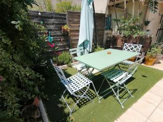 Jolie maison avec terrasse au centre-ville d'Arles - Arles - 9