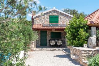 Trapula stone paradise - Maslinica - 4