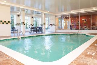 Hilton Garden Inn Plymouth - Plymouth - 2