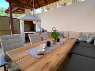 Apartmani Perić - Stari Grad - 0