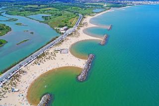 Location estival parfaite : Studio à 50 mètres de la plage, offrant une magnifique vue mer - Fréjus - 6