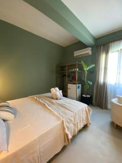 Lord Ape Suites Club - Benitses - 4