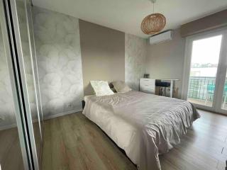 Jolie T2 40m2 hôpitaux avec terrasse et parking - 4