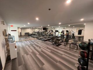 Staybridge Suites - Calgary Airport by IHG - Calgary - 3
