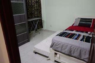 Elvina Guesthouse @ Laguna Condo Resort PD - Kampong Tanah Merah - 2