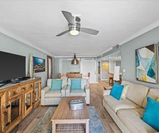 Holiday Surf and Racquet Unit 210 - 9