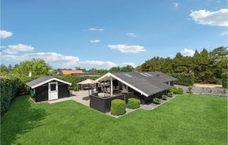 Amazing Home In Tarm With Kitchen - Tarm - 0