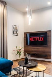 Luxury Residence Kmochova - Prague - 8