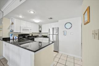 Holiday Surf and Racquet Unit 416 - 8