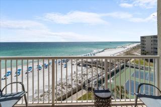 Holiday Surf and Racquet Unit 623 - 7