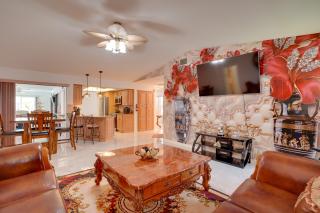 2 Mi to Golfing Cape Coral Home with Pool and Lanai - Cape Coral - 5