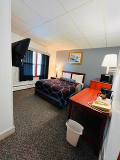 Budget Inn Marinette - Marinette - 9