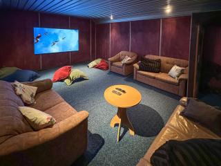 The Crossing Lodge & Backpackers - National Park - 1