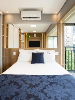 Apto decorado NOVO Moema - São Paulo - 1